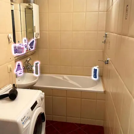 24th Floor In * كاتوفيتسه